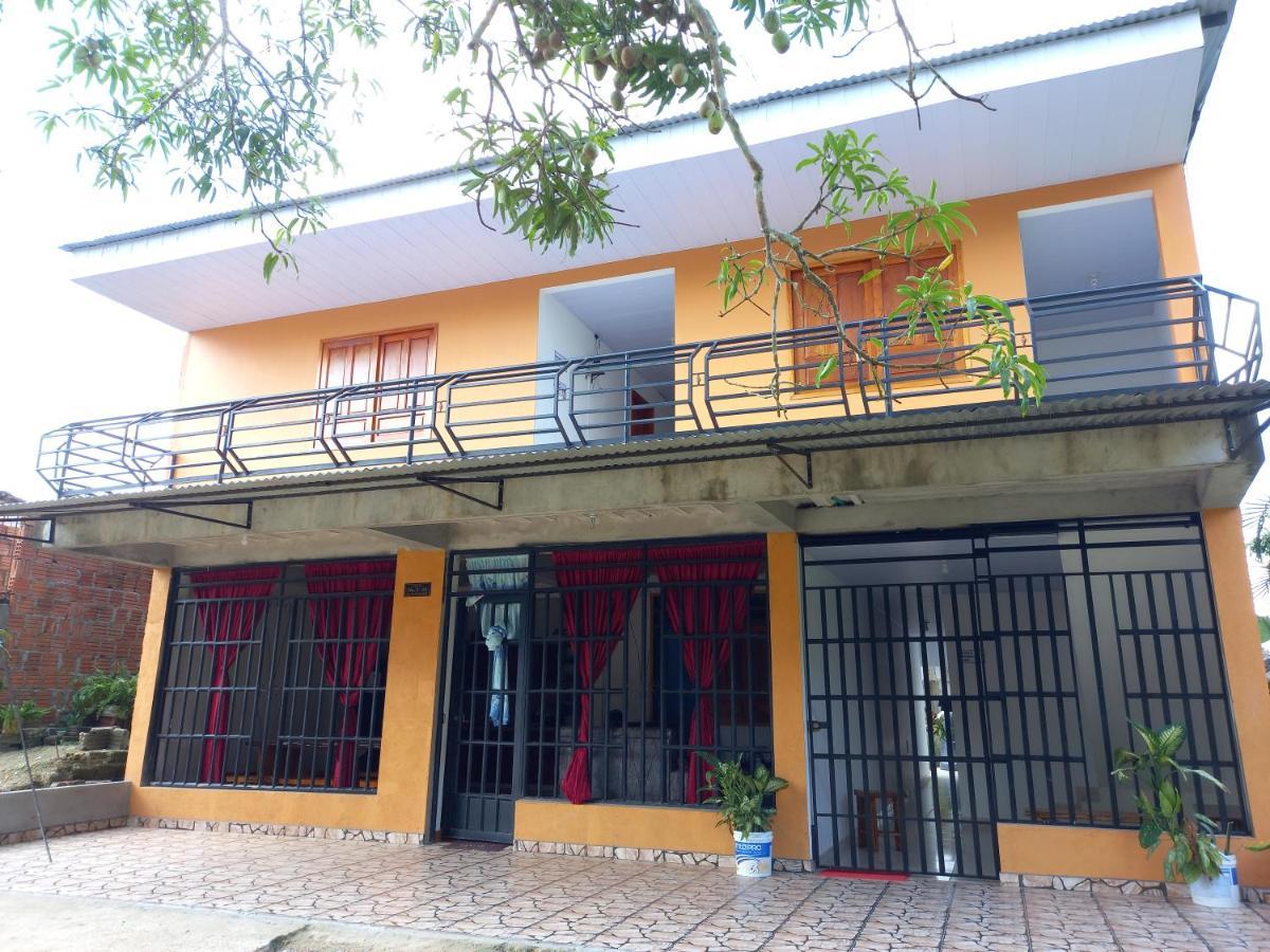 Hotel CHAFO Leticia Exterior foto